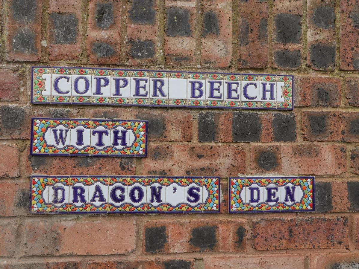 Appartamento Dragon'S Den Chester Esterno foto